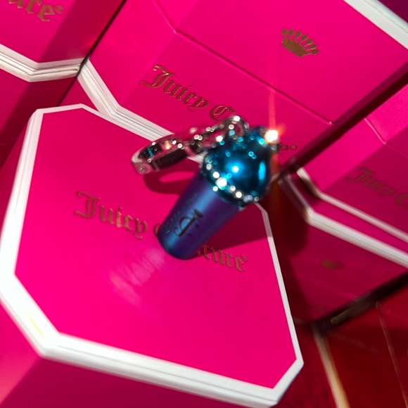 Juicy Couture Jewelry - NWT Juicy Couture shaker charm